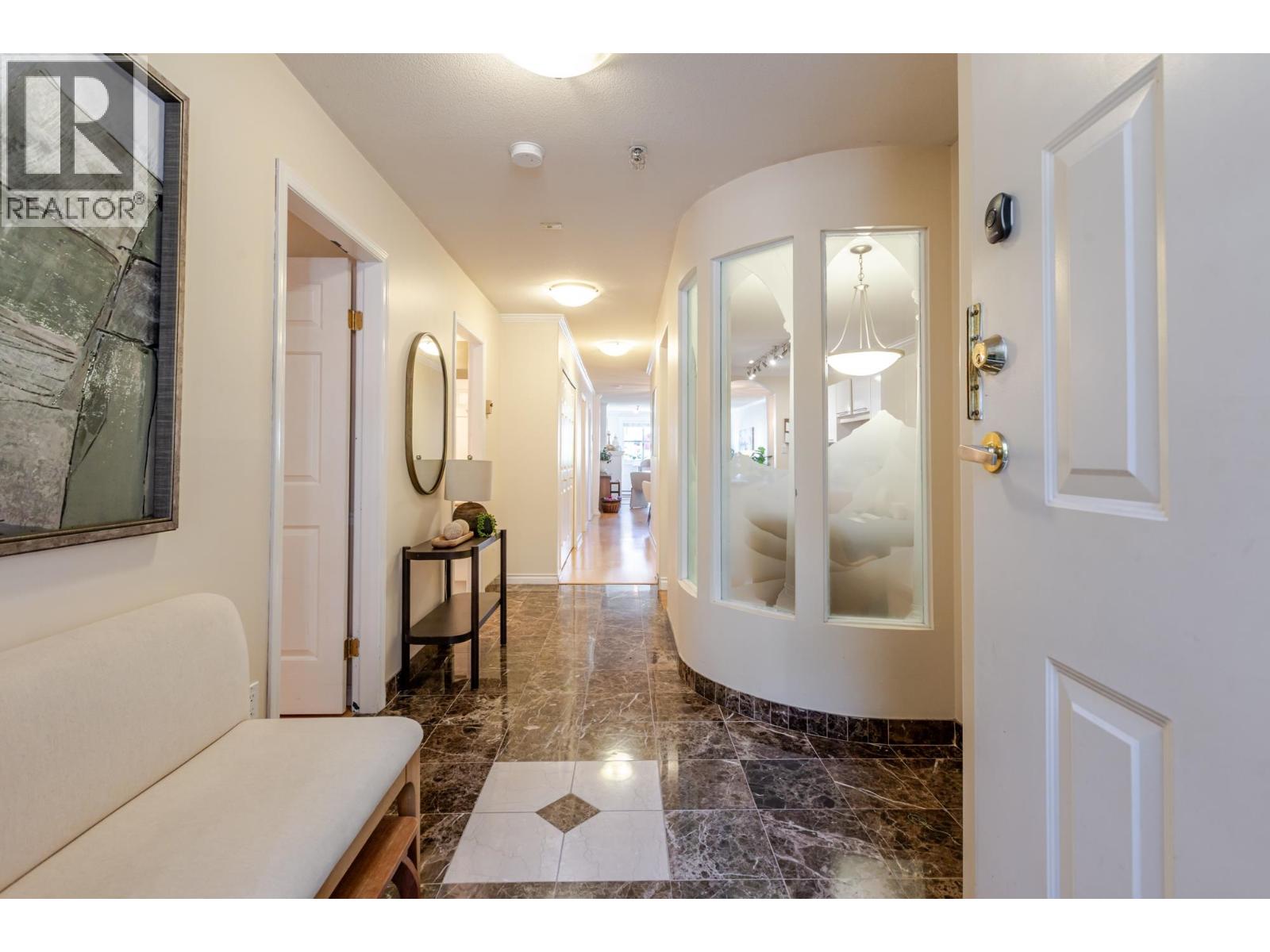 103 2 Renaissance Square, New Westminster, British Columbia  V3M 6K3 - Photo 3 - R3158587