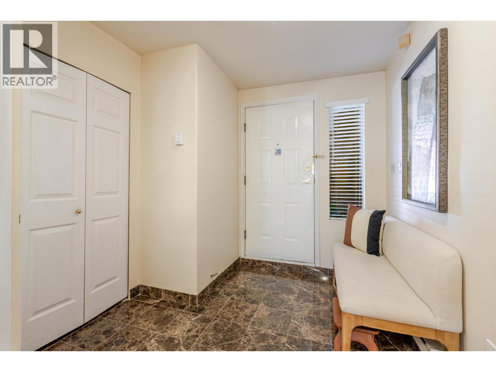 103 2 Renaissance Square, New Westminster, British Columbia  V3M 6K3 - Photo 4 - R3158587