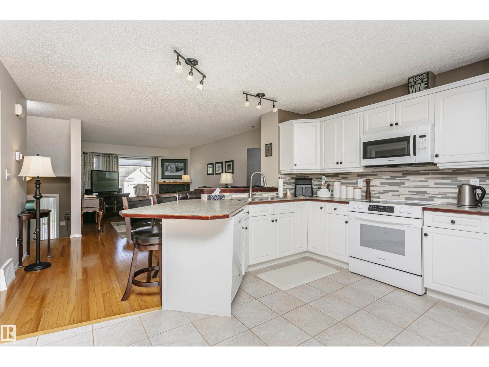 #22 11717 9b Av NW, Edmonton, Alberta  T6J 7B7 - Photo 8 - E4505518