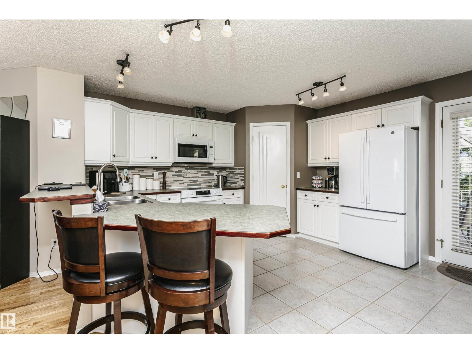 #22 11717 9b Av NW, Edmonton, Alberta  T6J 7B7 - Photo 9 - E4505518