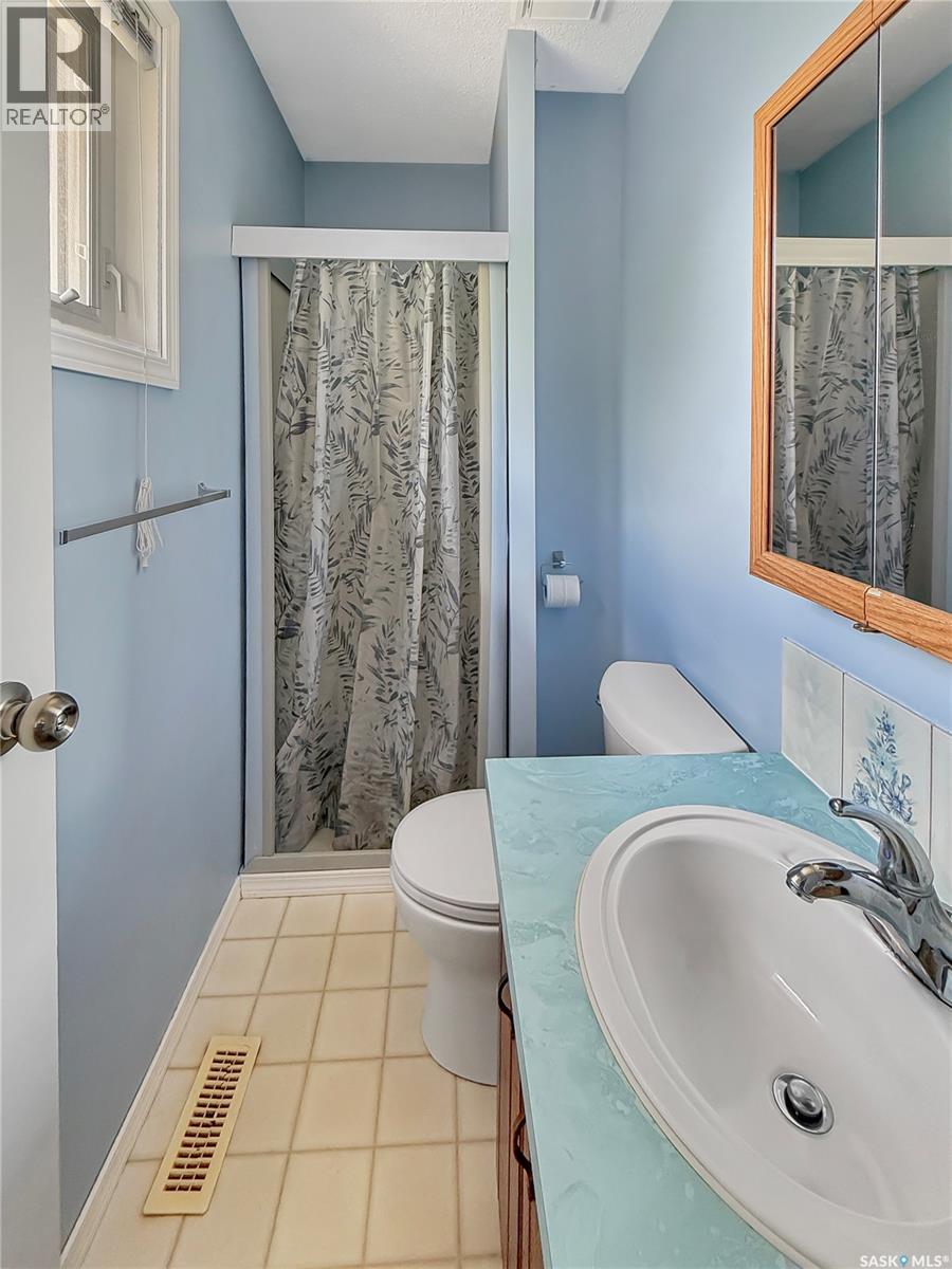 1801 Centennial Crescent, North Battleford, Saskatchewan  S9A 3J2 - Photo 10 - SK046755