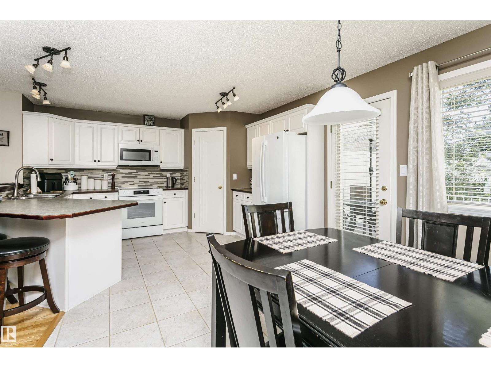 #22 11717 9b Av NW, Edmonton, Alberta  T6J 7B7 - Photo 13 - E4505518
