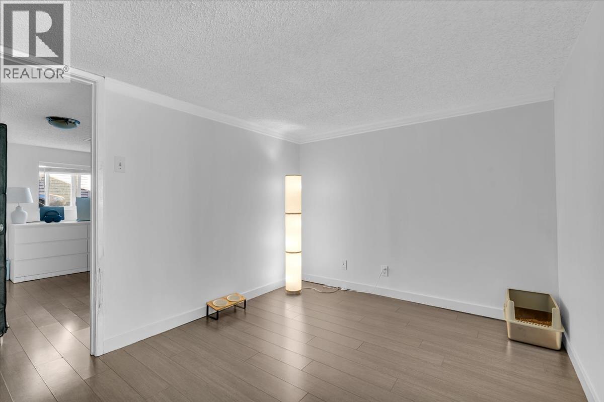 135 E 27 Street, North Vancouver, British Columbia  V7N 1B3 - Photo 19 - R3158957