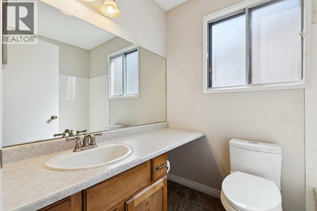568 Strathcona Drive SW, Calgary, Alberta  T3H 1K5 - Photo 25 - A2339626