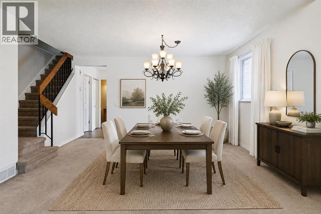 568 Strathcona Drive SW, Calgary, Alberta  T3H 1K5 - Photo 5 - A2339626