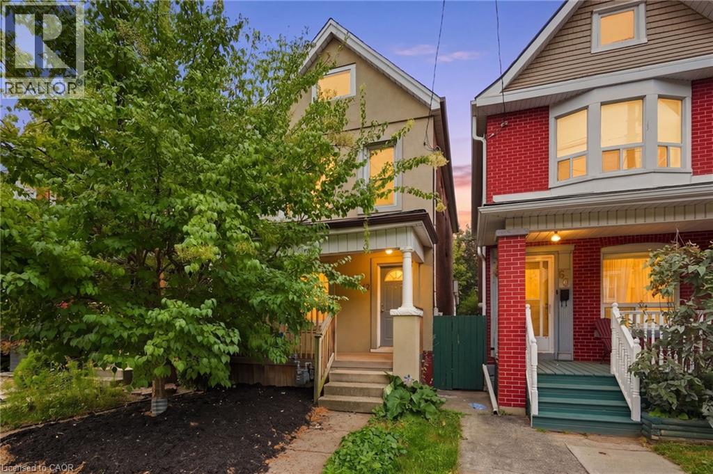 62 CEDAR Avenue, Hamilton, Ontario