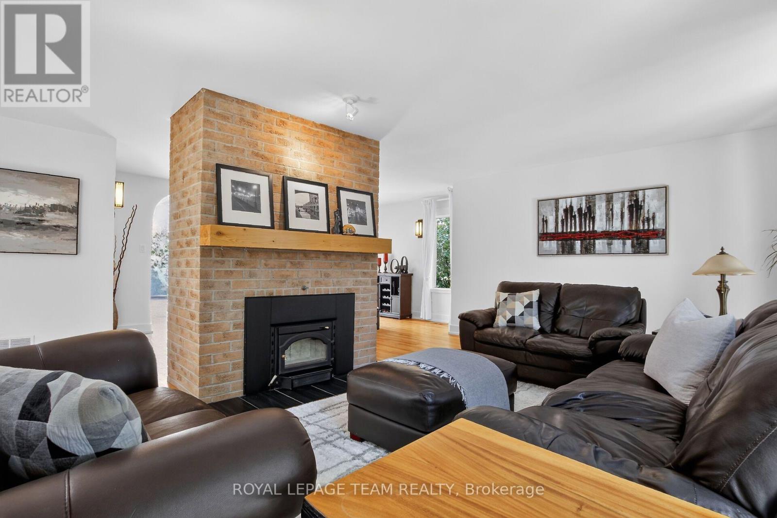 15 Kintail Court, Ottawa, Ontario  K2S 1G8 - Photo 7 - X13715816