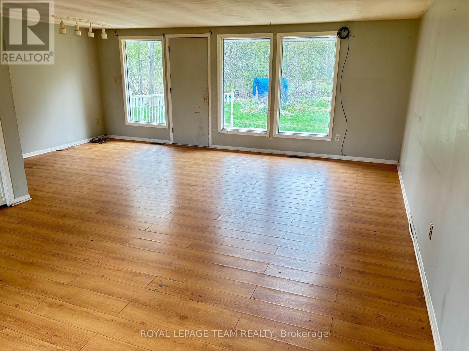 180 Innisville Road S Road E, Drummond/north Elmsley, Ontario  K7C 4L1 - Photo 2 - X13715902