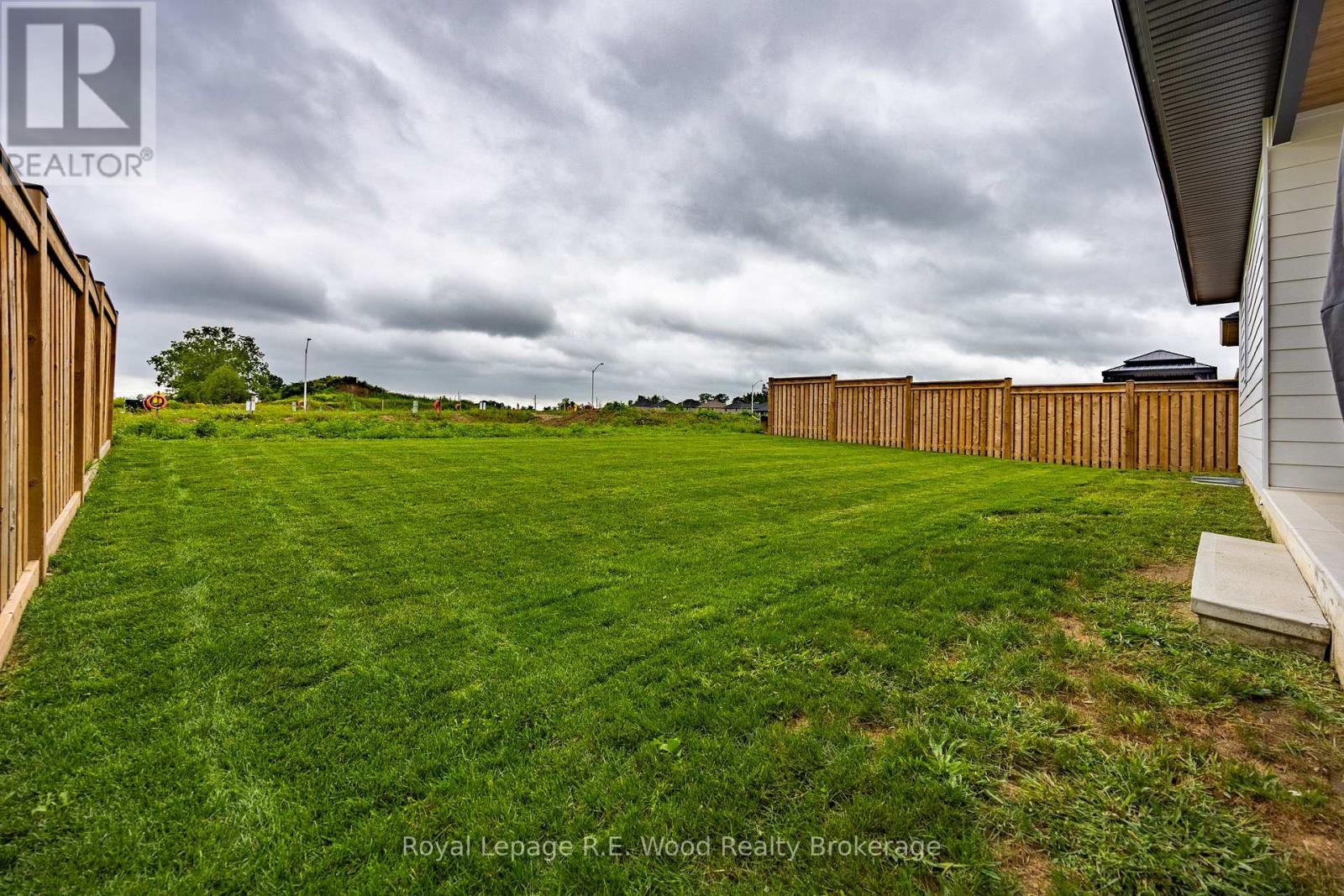 7 Sycamore Drive, Tillsonburg, Ontario  N4G 5S3 - Photo 32 - X13715844