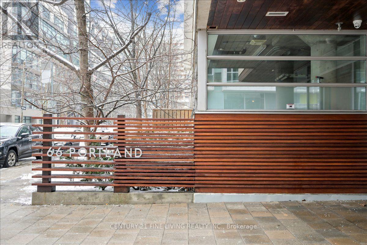 211 - 66 PORTLAND STREET, Toronto, Ontario