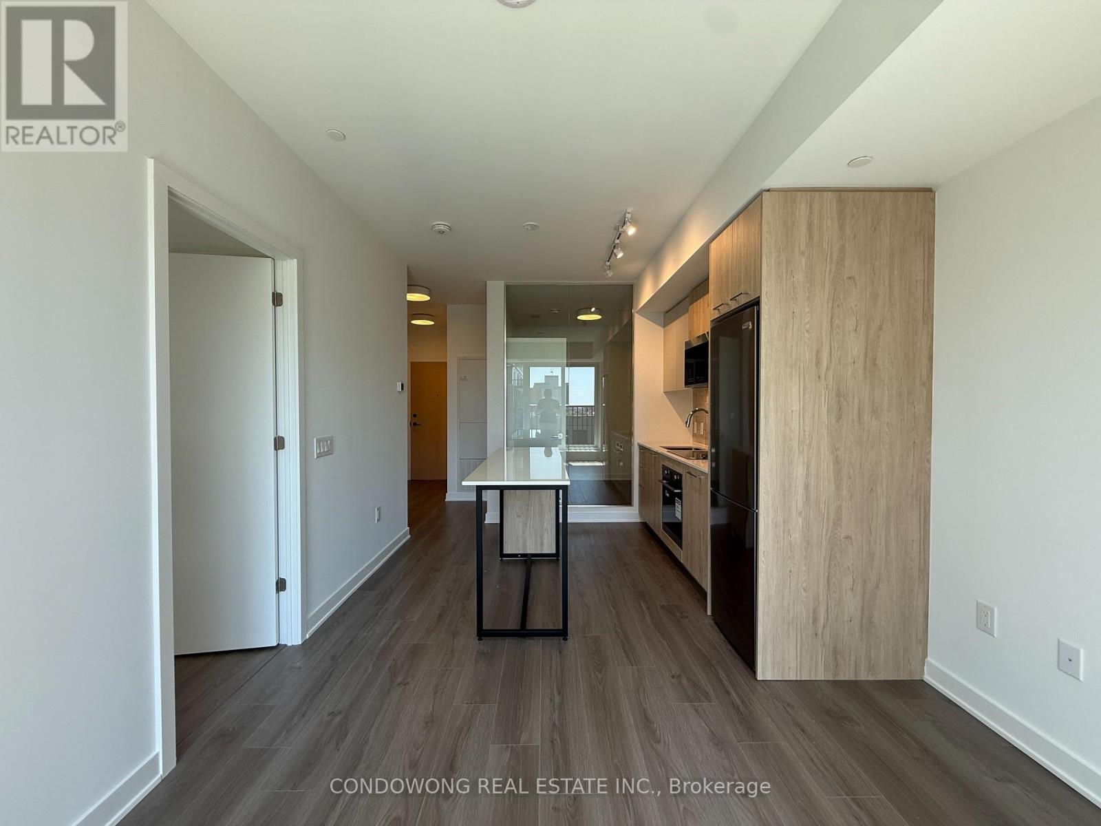 714 - 30 Dreamers Way, Toronto, Ontario  M5A 0Y7 - Photo 4 - C13715868
