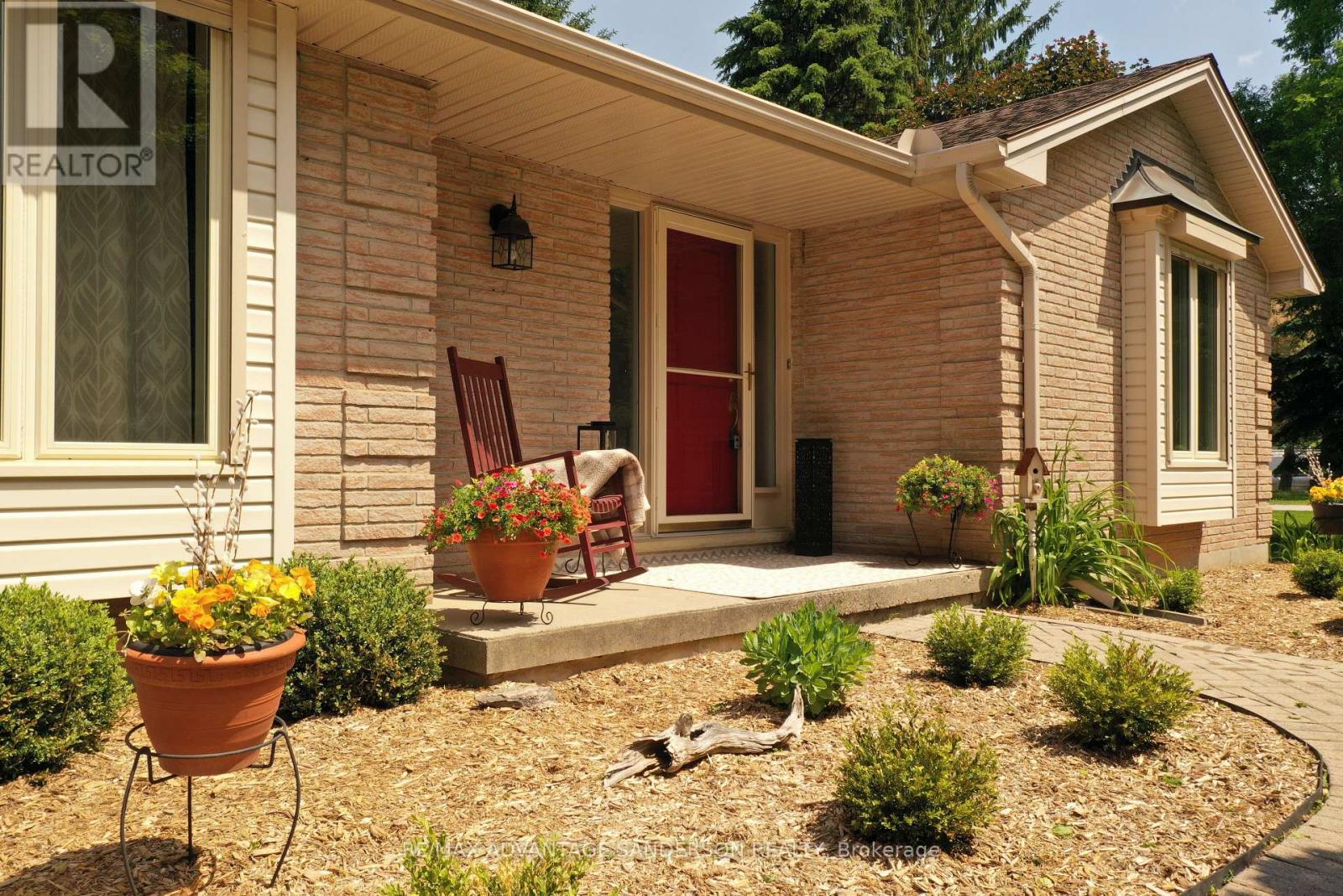 109 Salisbury Drive, Middlesex Centre (Birr), Ontario  N0M 1P0 - Photo 13 - X13420216