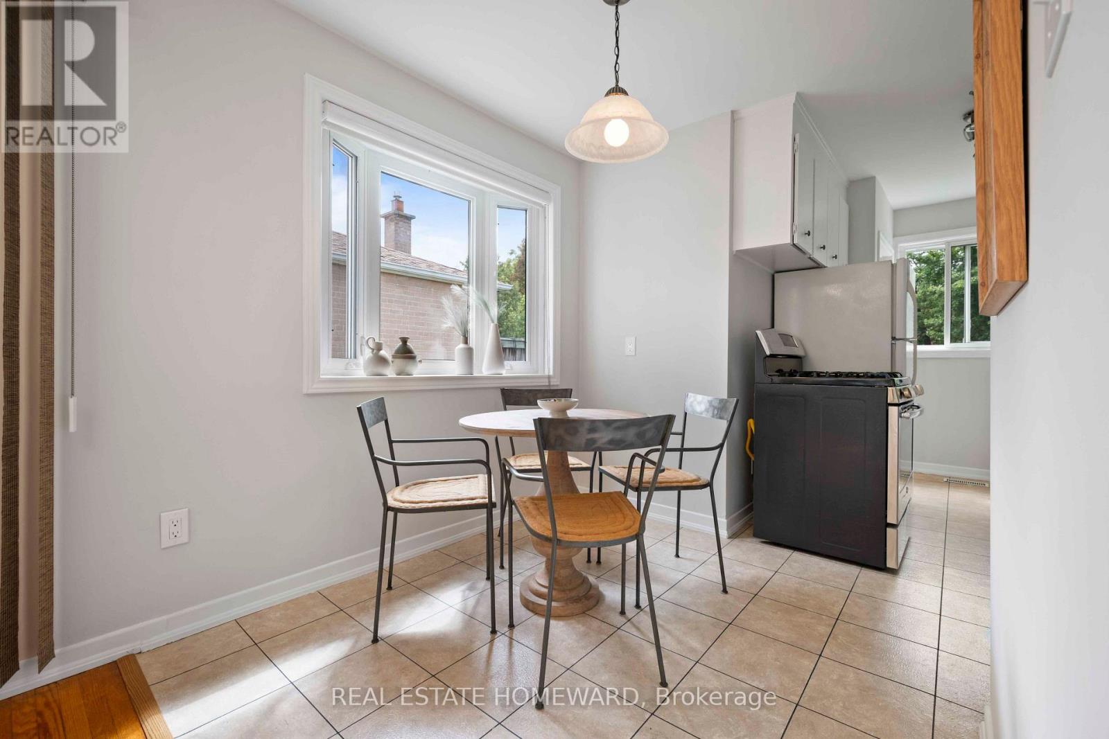 118 Zaph Avenue, Toronto, Ontario  M1C 1M8 - Photo 14 - E13715830