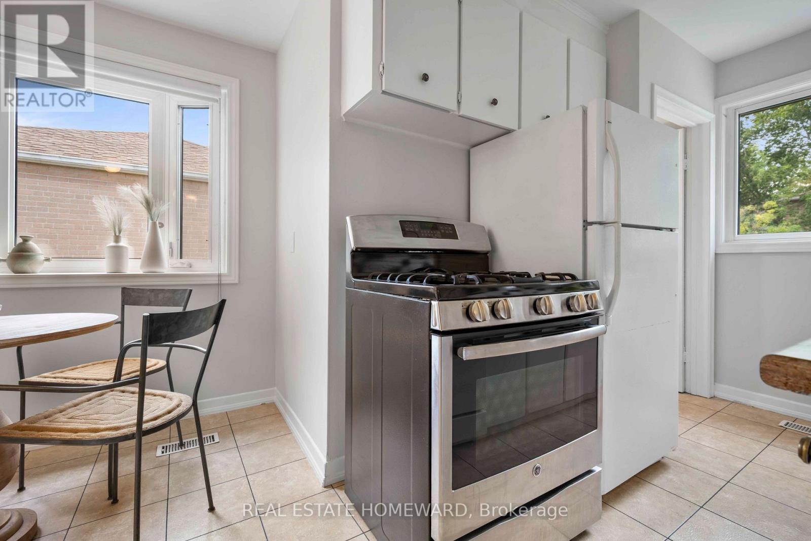 118 Zaph Avenue, Toronto, Ontario  M1C 1M8 - Photo 16 - E13715830