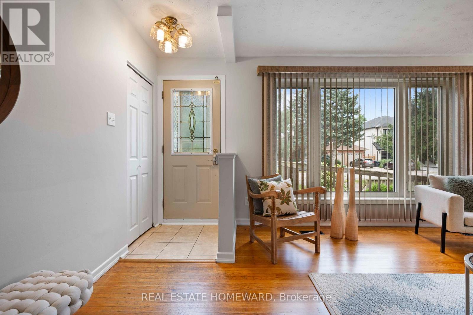 118 Zaph Avenue, Toronto, Ontario  M1C 1M8 - Photo 5 - E13715830