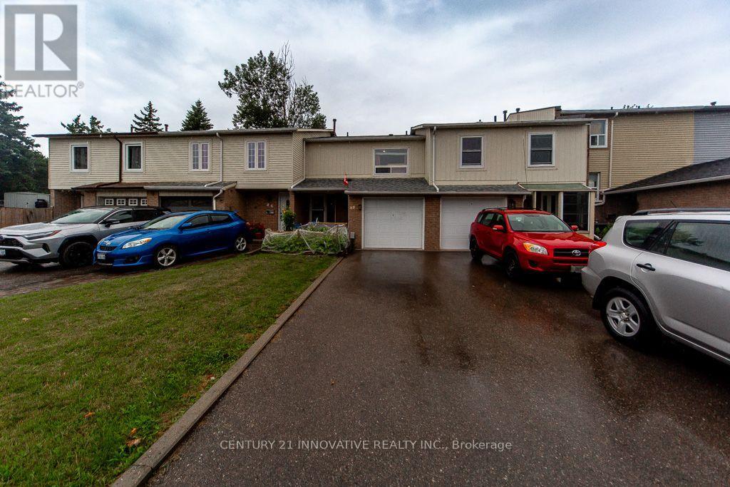 48 Dunthorne Court — photo 2