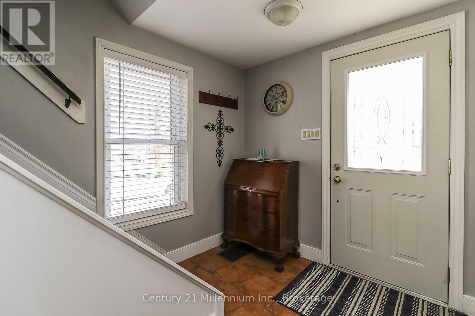 756 Quebec Street, Midland, Ontario  L4R 1E8 - Photo 4 - S13715820