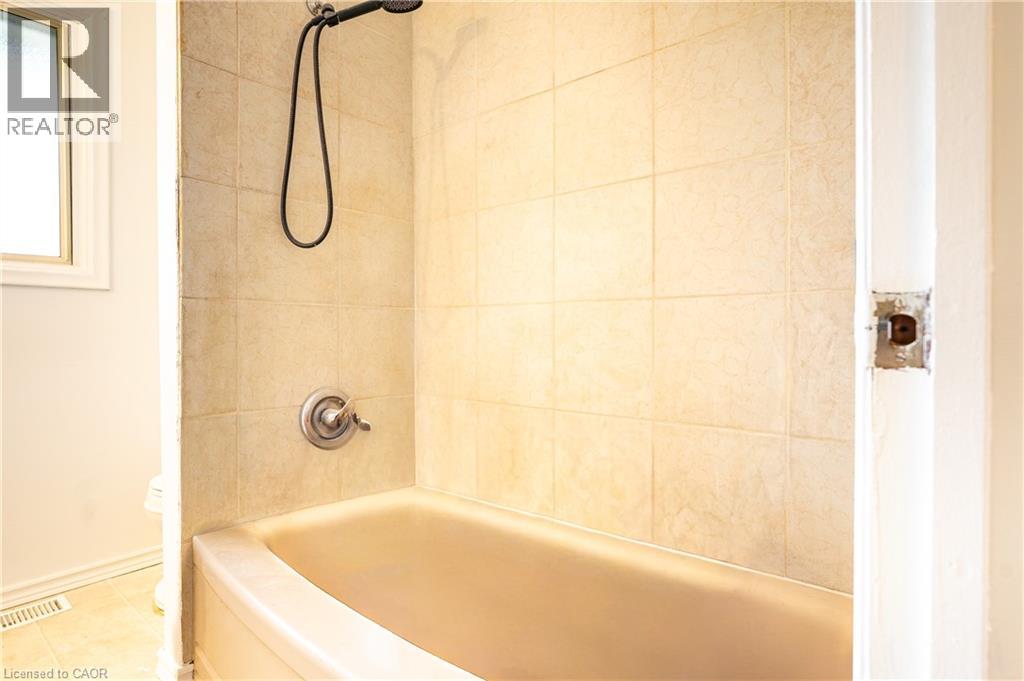 295 Millvue Street, Cambridge, Ontario  N3C 1T6 - Photo 10 - 40857893