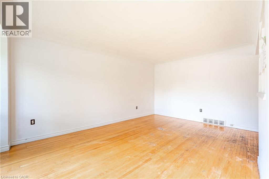 295 Millvue Street — photo 3