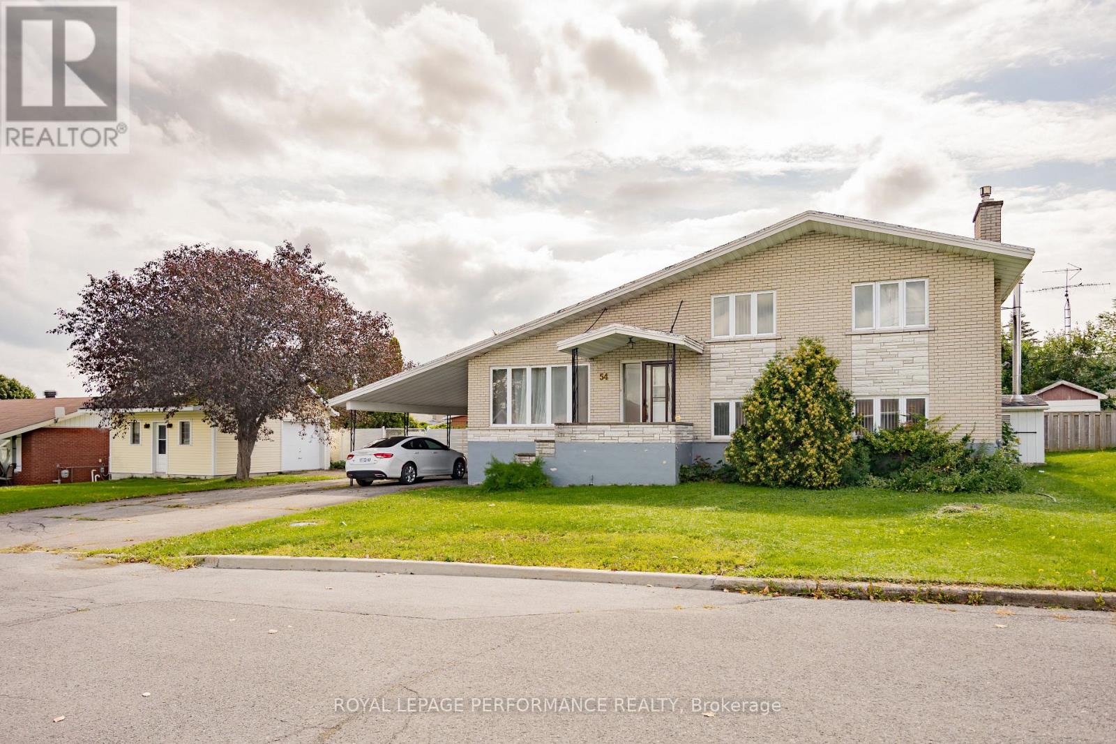 54 Victoria Street W, North Glengarry, Ontario K0C 1A0 - Photo 2 - X13715846