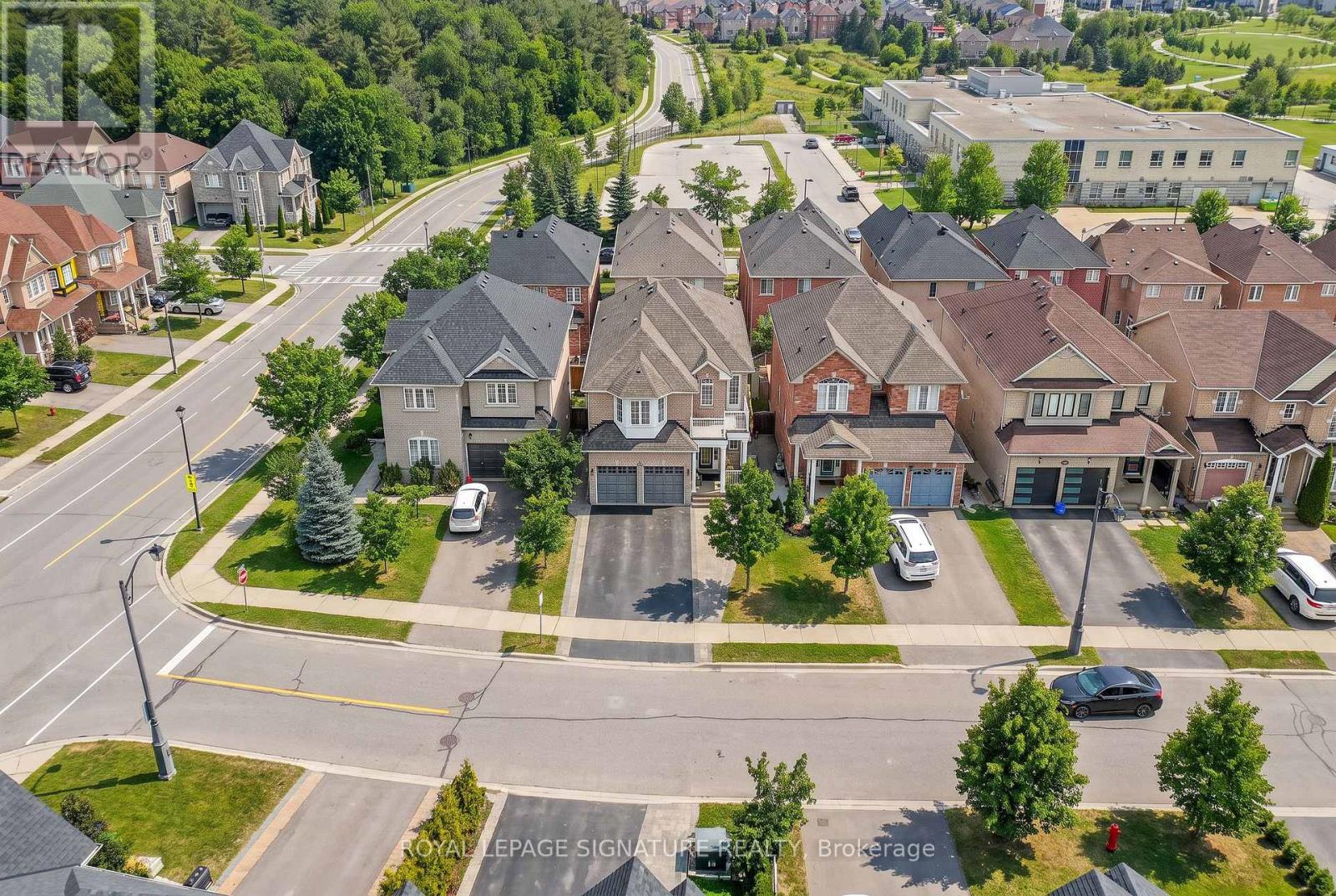 89 Patti Mcculloch Way, Newmarket, Ontario  L3X 3G1 - Photo 49 - N13715908