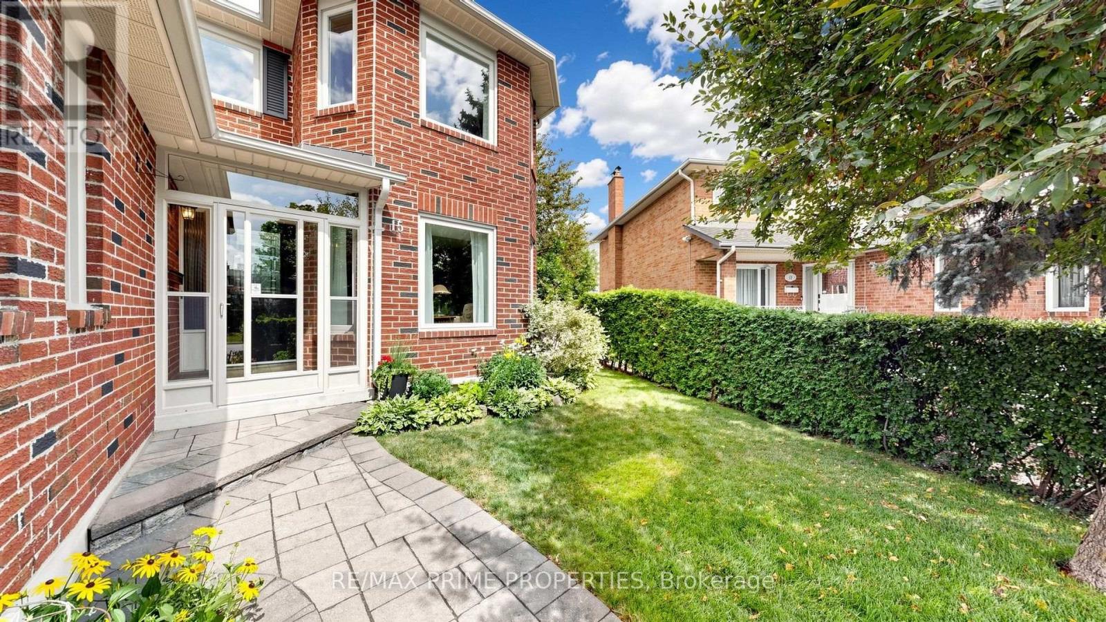 15 Marsh Street — photo 2