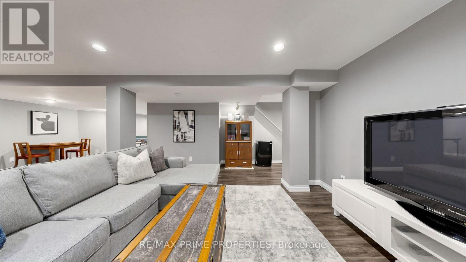 15 Marsh Street, Richmond Hill, Ontario  L4C 7P5 - Photo 34 - N13715916