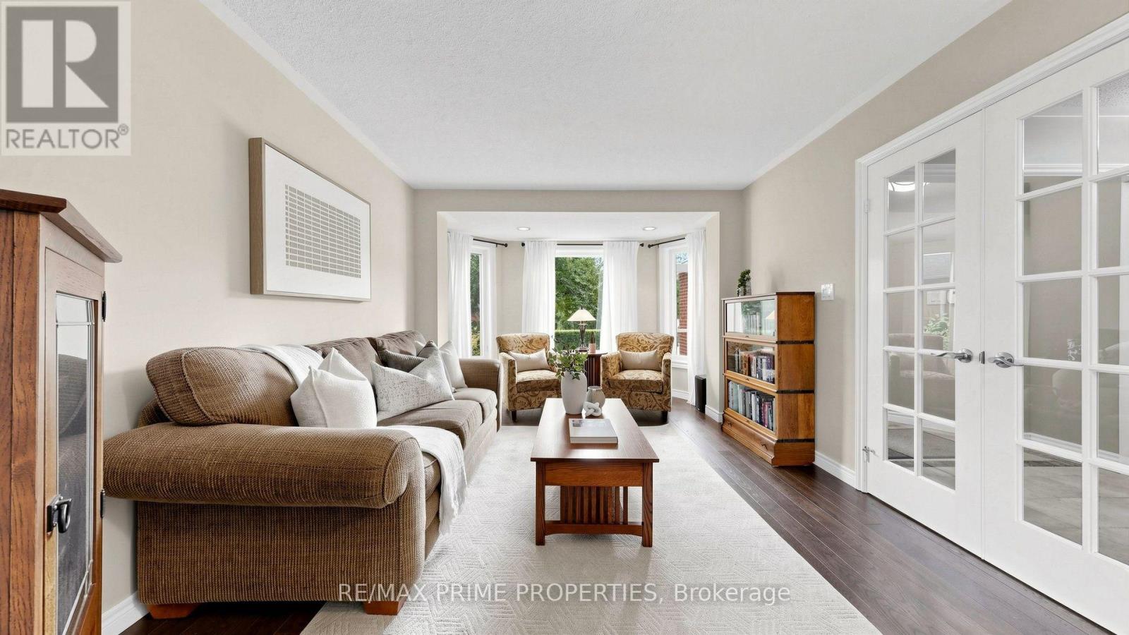 15 Marsh Street, Richmond Hill, Ontario  L4C 7P5 - Photo 5 - N13715916