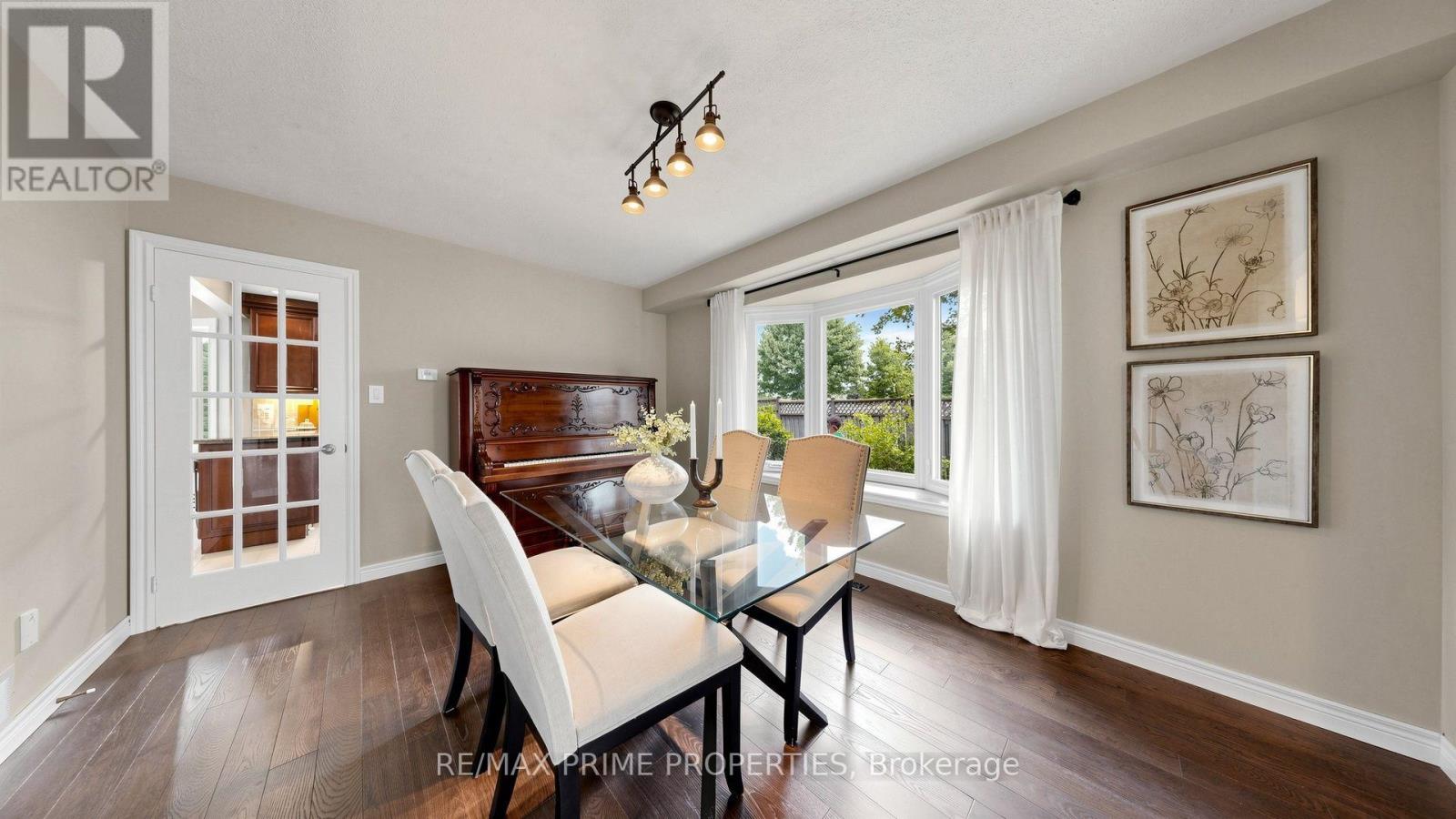 15 Marsh Street, Richmond Hill, Ontario  L4C 7P5 - Photo 7 - N13715916