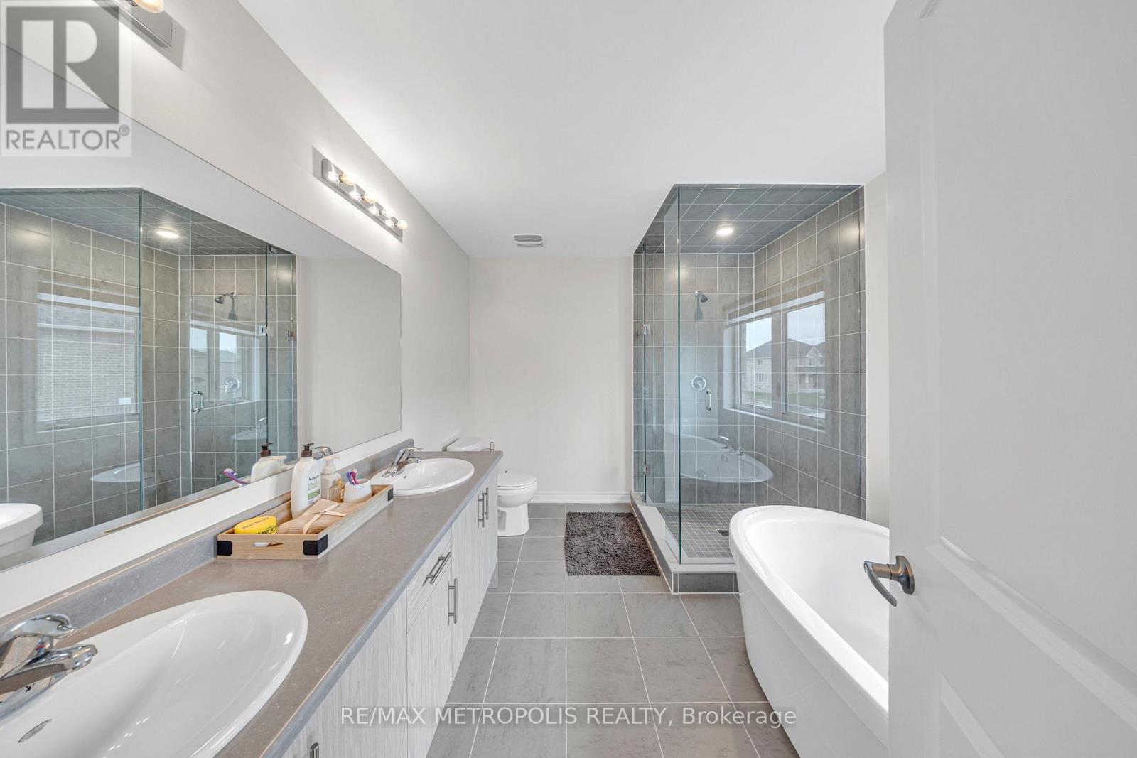 64 Big Canoe Drive, Georgina, Ontario  L0E 1R0 - Photo 43 - N13715934