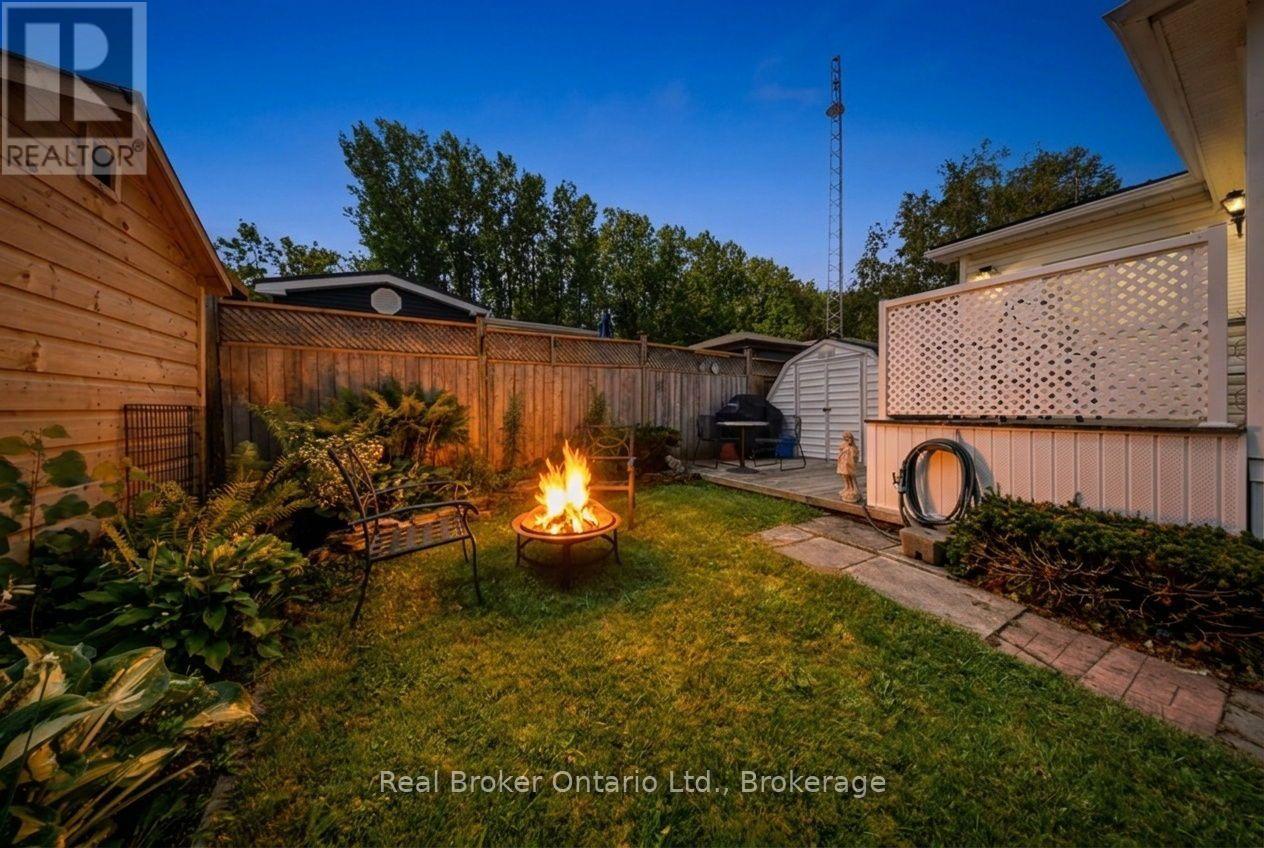 428 Pine Pass, Centre Wellington, Ontario  N1M 2W5 - Photo 35 - X13715992