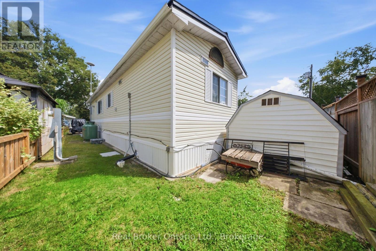 428 Pine Pass, Centre Wellington, Ontario  N1M 2W5 - Photo 41 - X13715992