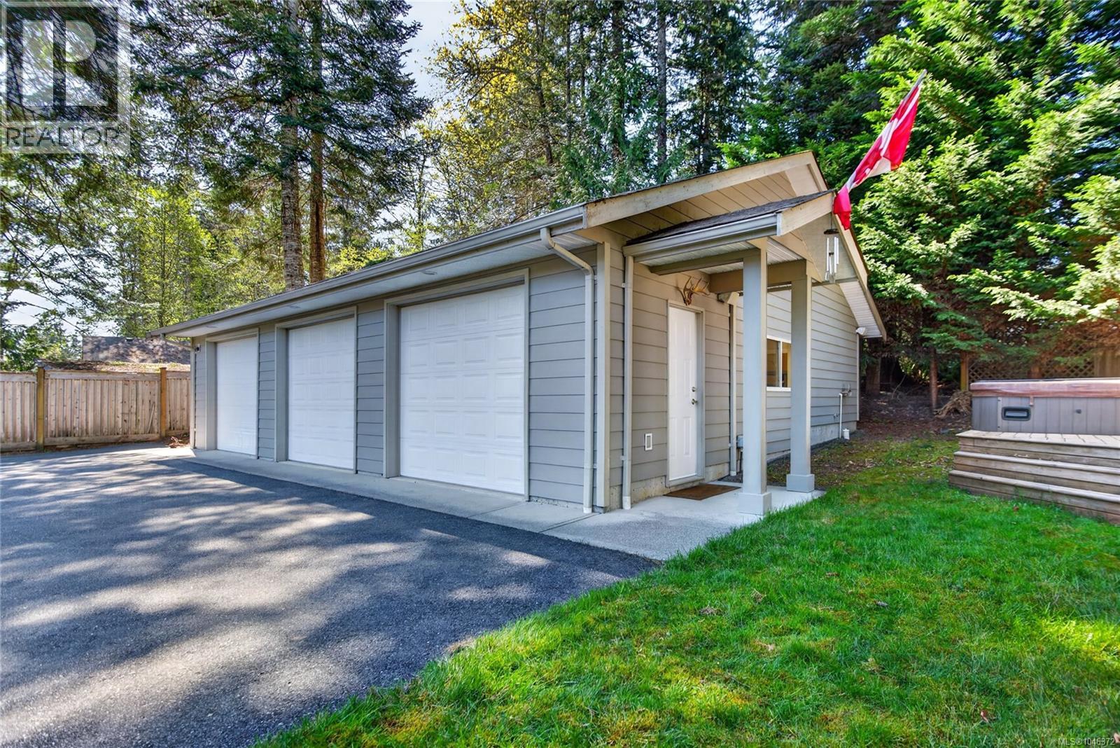 4594 Maple Guard Dr, Bowser, British Columbia  V0R 1G0 - Photo 8 - 1046372