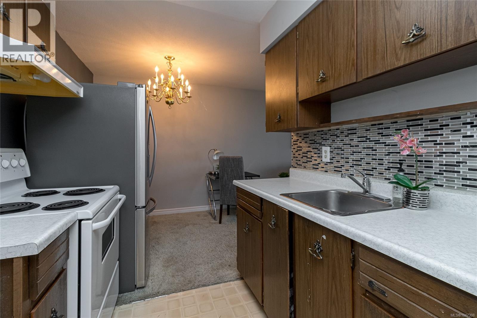 1603 647 Michigan St, Victoria, British Columbia  V8V 1S9 - Photo 10 - 1047398