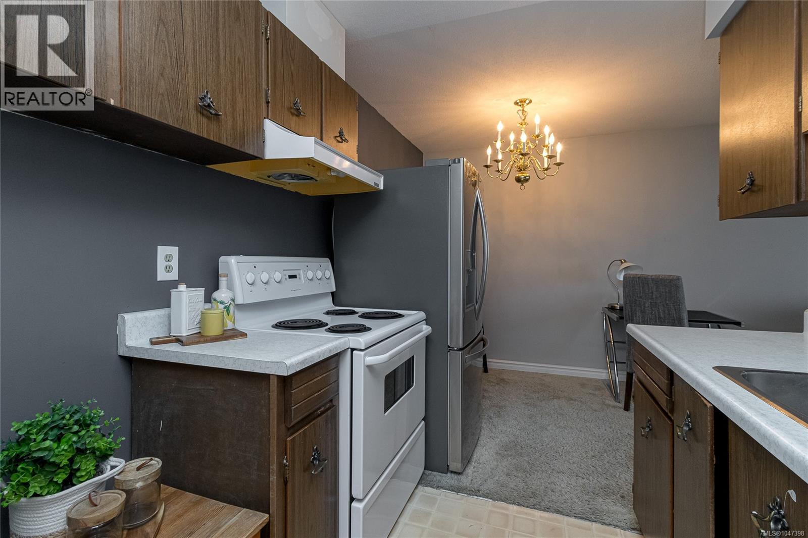 1603 647 Michigan St, Victoria, British Columbia  V8V 1S9 - Photo 11 - 1047398