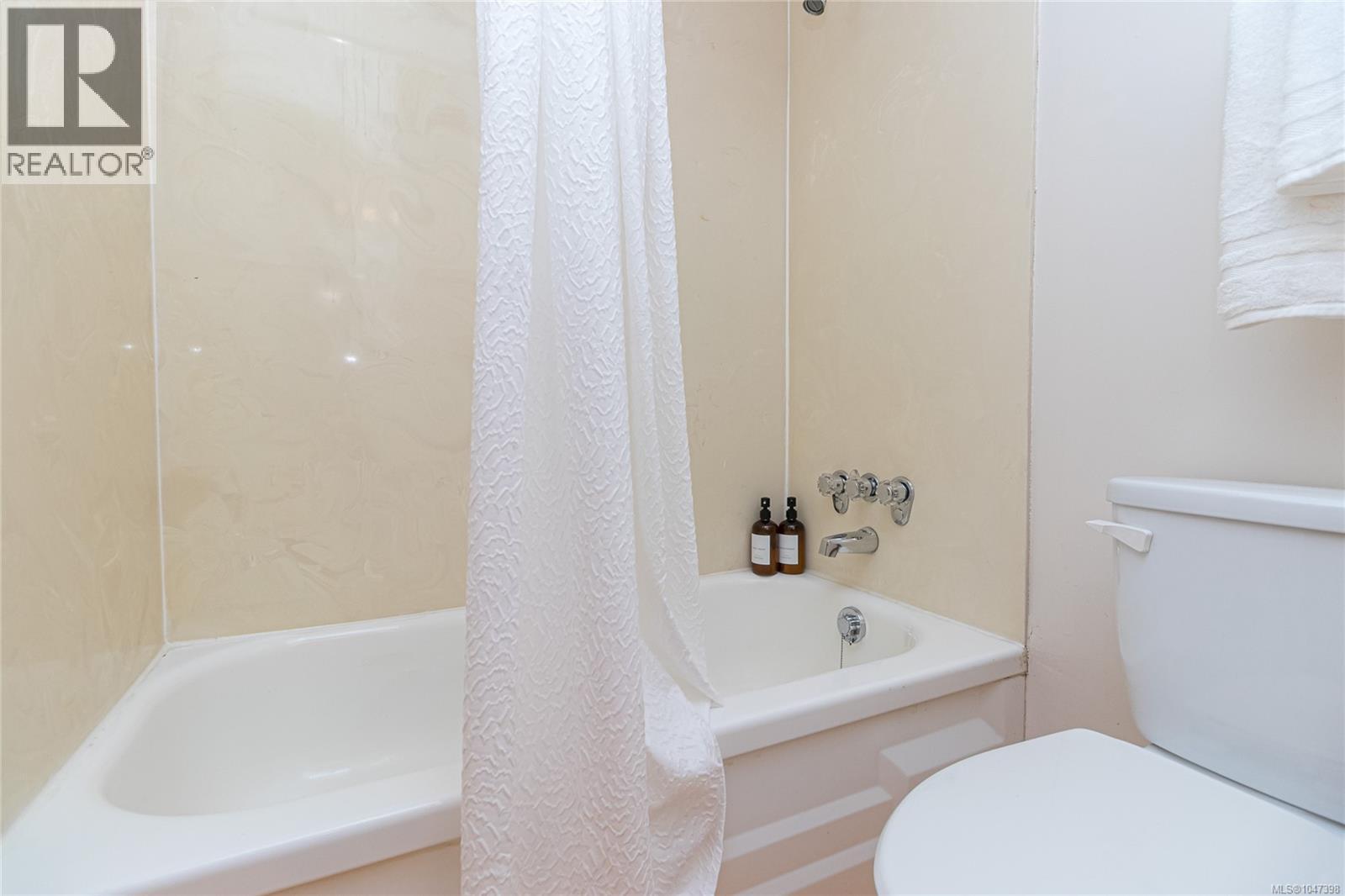 1603 647 Michigan St, Victoria, British Columbia  V8V 1S9 - Photo 15 - 1047398