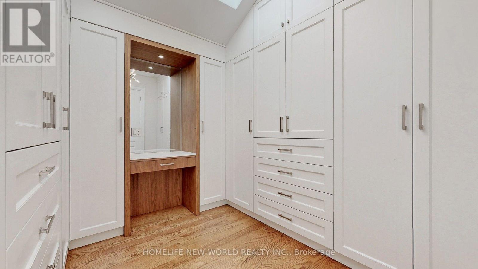 302 Johnston Avenue N, Toronto, Ontario  M2N 1H7 - Photo 21 - C13653472