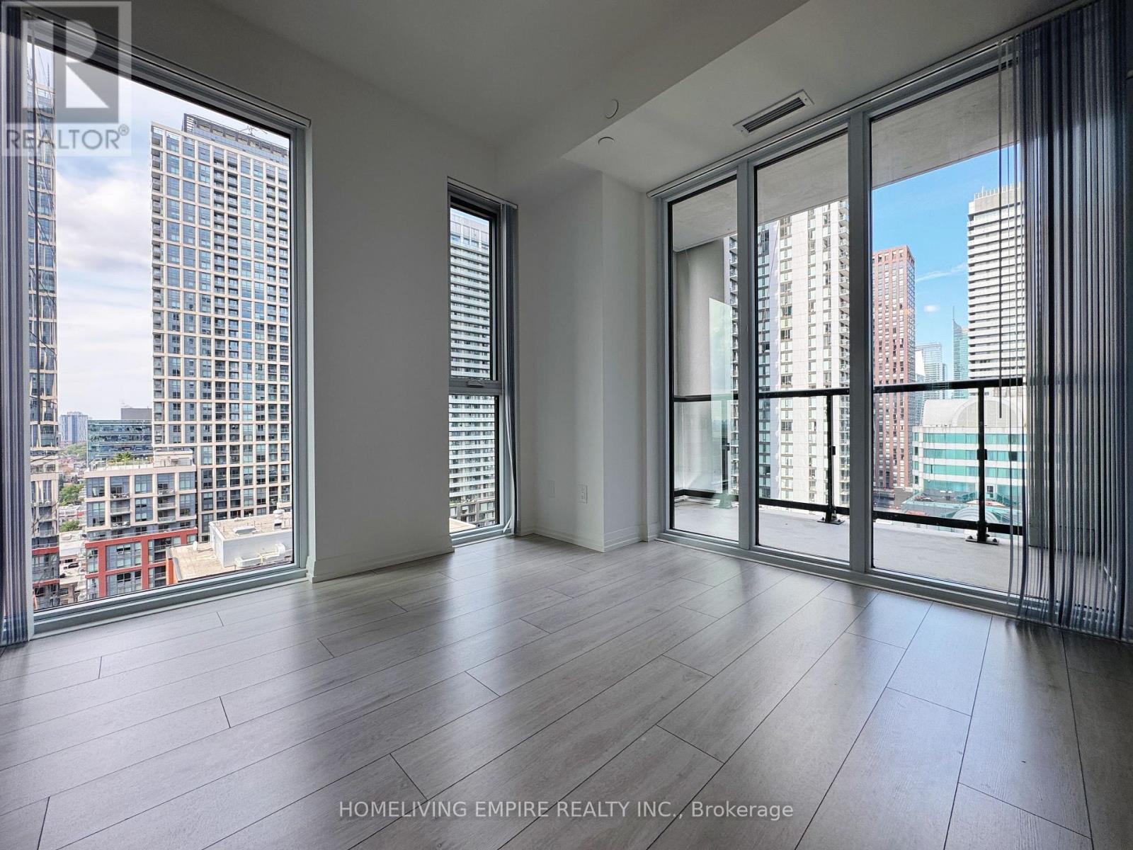 2306 - 400 King Street W, Toronto, Ontario  M5V 0X8 - Photo 7 - C13710022