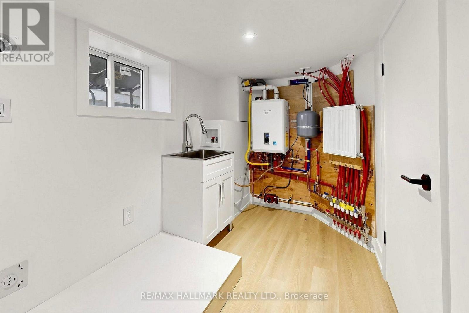 227 Donlands Avenue, Toronto, Ontario  M4J 3P9 - Photo 34 - E13712680
