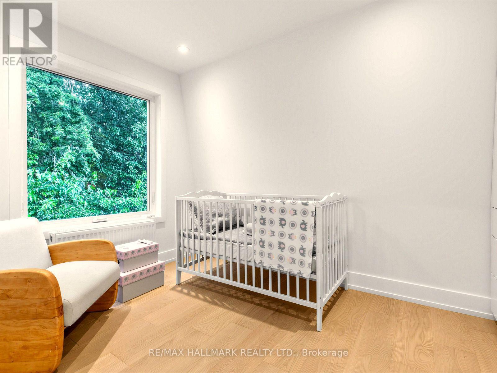 227 Donlands Avenue, Toronto, Ontario  M4J 3P9 - Photo 21 - E13712680