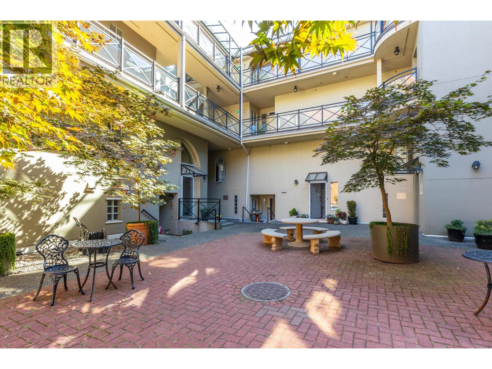 103 2 Renaissance Square, New Westminster, British Columbia  V3M 6K3 - Photo 36 - R3158587
