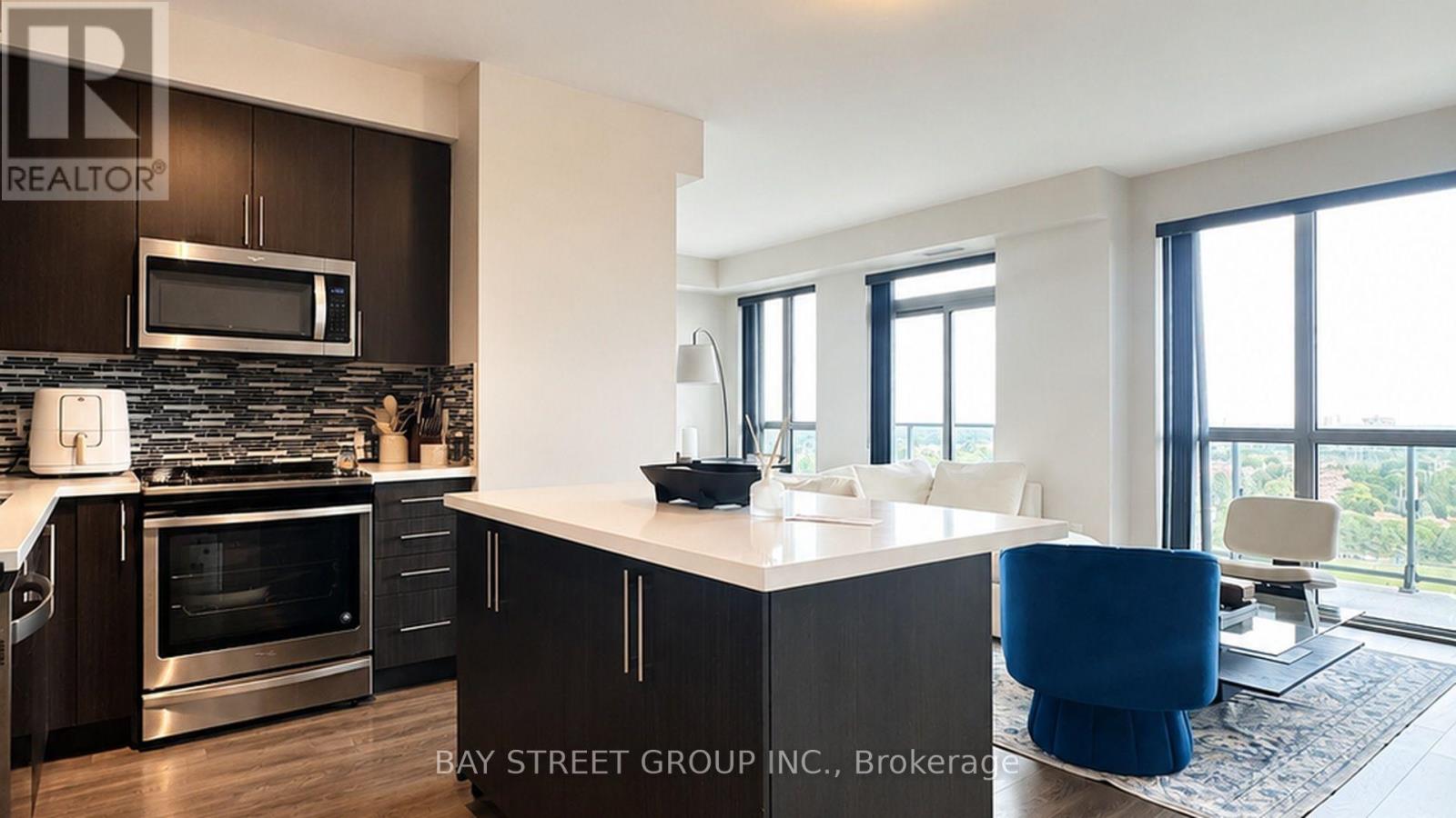1504 - 4655 Glen Erin Drive, Mississauga, Ontario  L5M 0Z1 - Photo 4 - W13712466