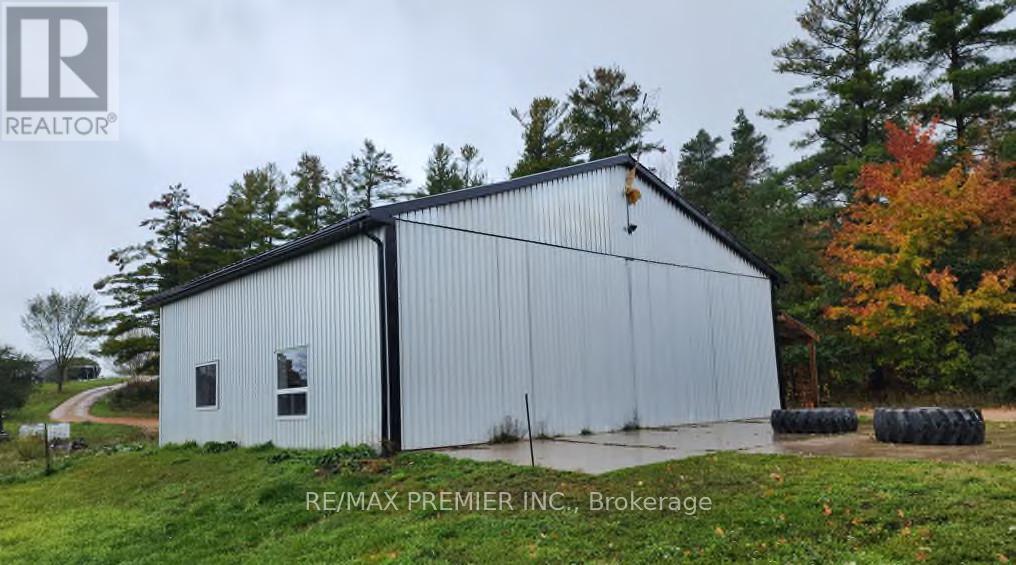 622794 Moto Park Drive, Chatsworth, Ontario N0H 1G0 - Photo 5 - X13570670