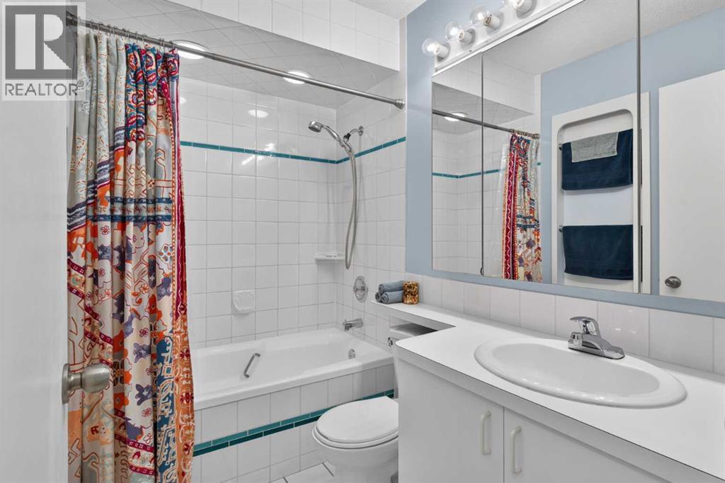 292 Silver Brook Way NW, Calgary, Alberta  T3B 3G8 - Photo 10 - A2339946