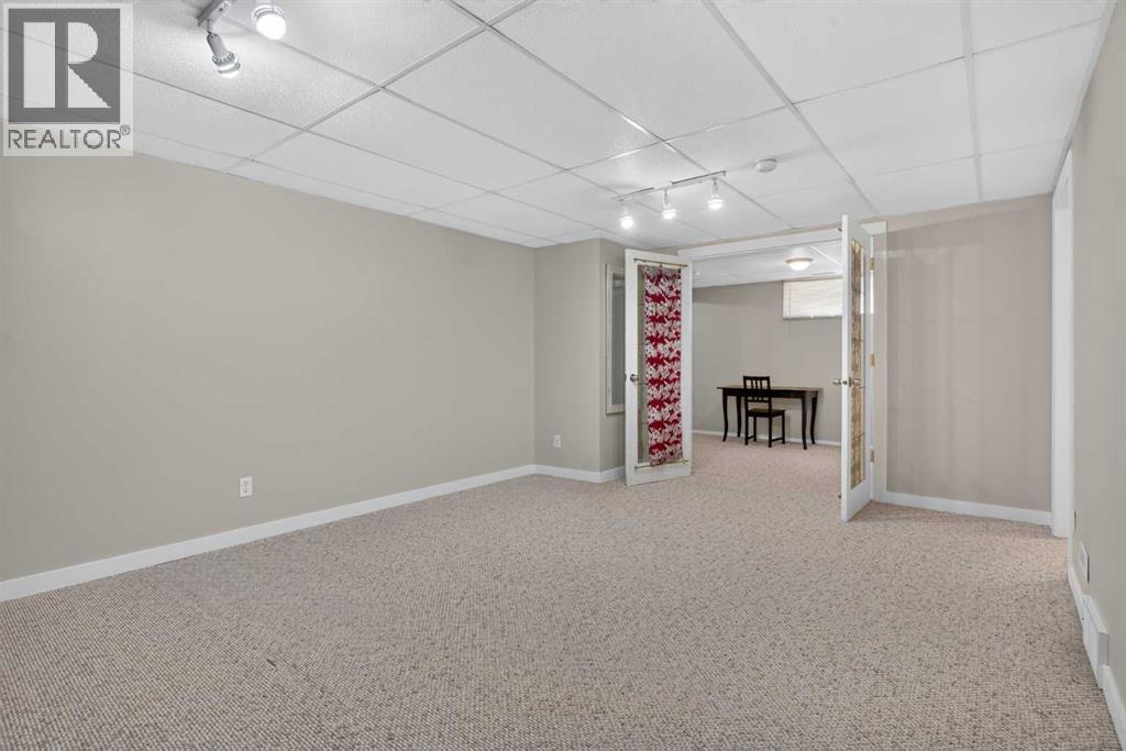 292 Silver Brook Way NW, Calgary, Alberta  T3B 3G8 - Photo 16 - A2339946