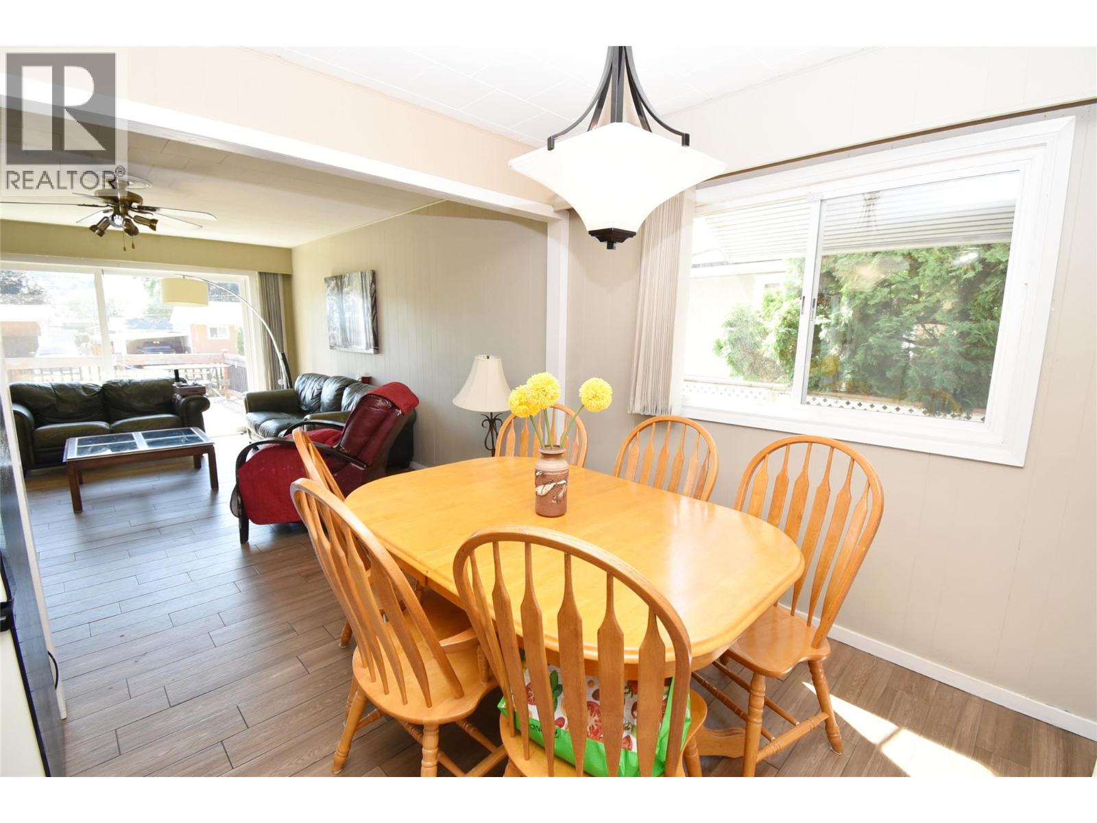 4209 27th Avenue, Vernon, British Columbia V1T 1T3 - Photo 19 - 10398728