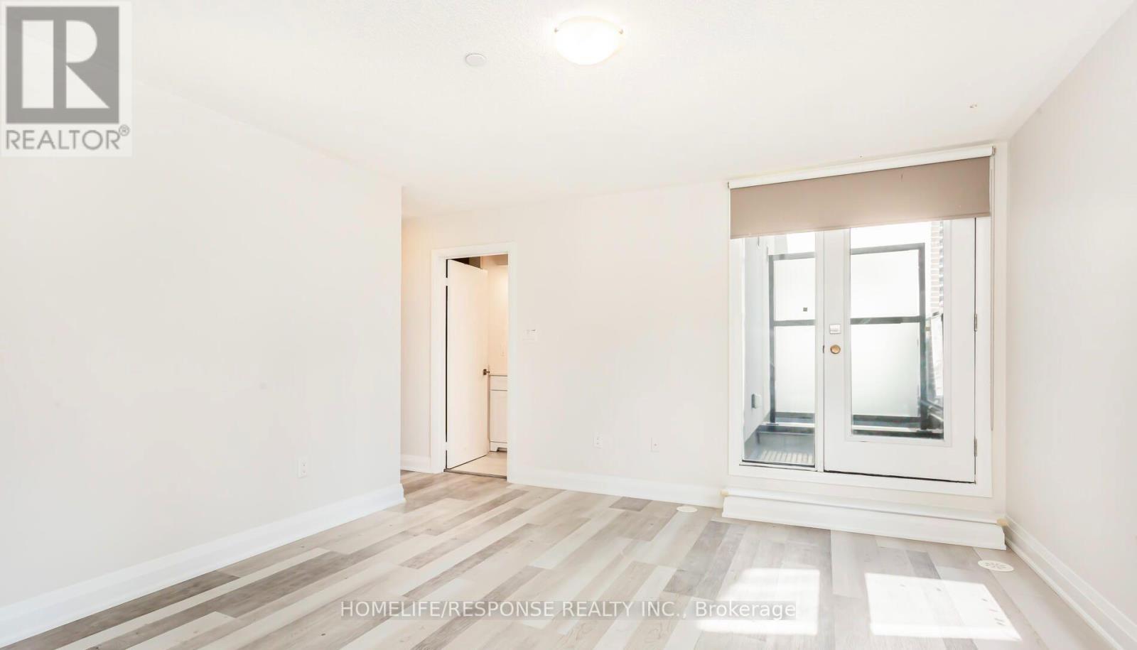 Th1 - 4020 Parkside Village Drive, Mississauga, Ontario  L5B 0K2 - Photo 11 - W13715848