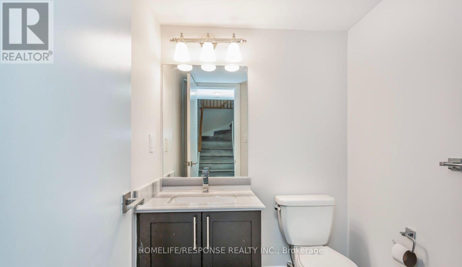 Th1 - 4020 Parkside Village Drive, Mississauga, Ontario  L5B 0K2 - Photo 4 - W13715848