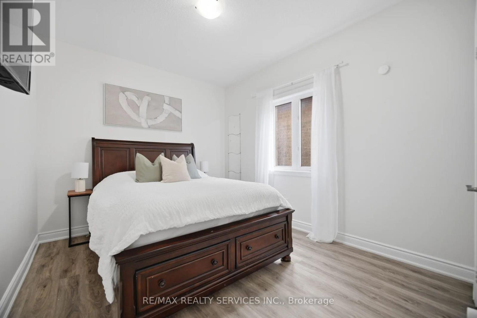 40 Balin Crescent, Brampton, Ontario  L6X 0V5 - Photo 17 - W13715872
