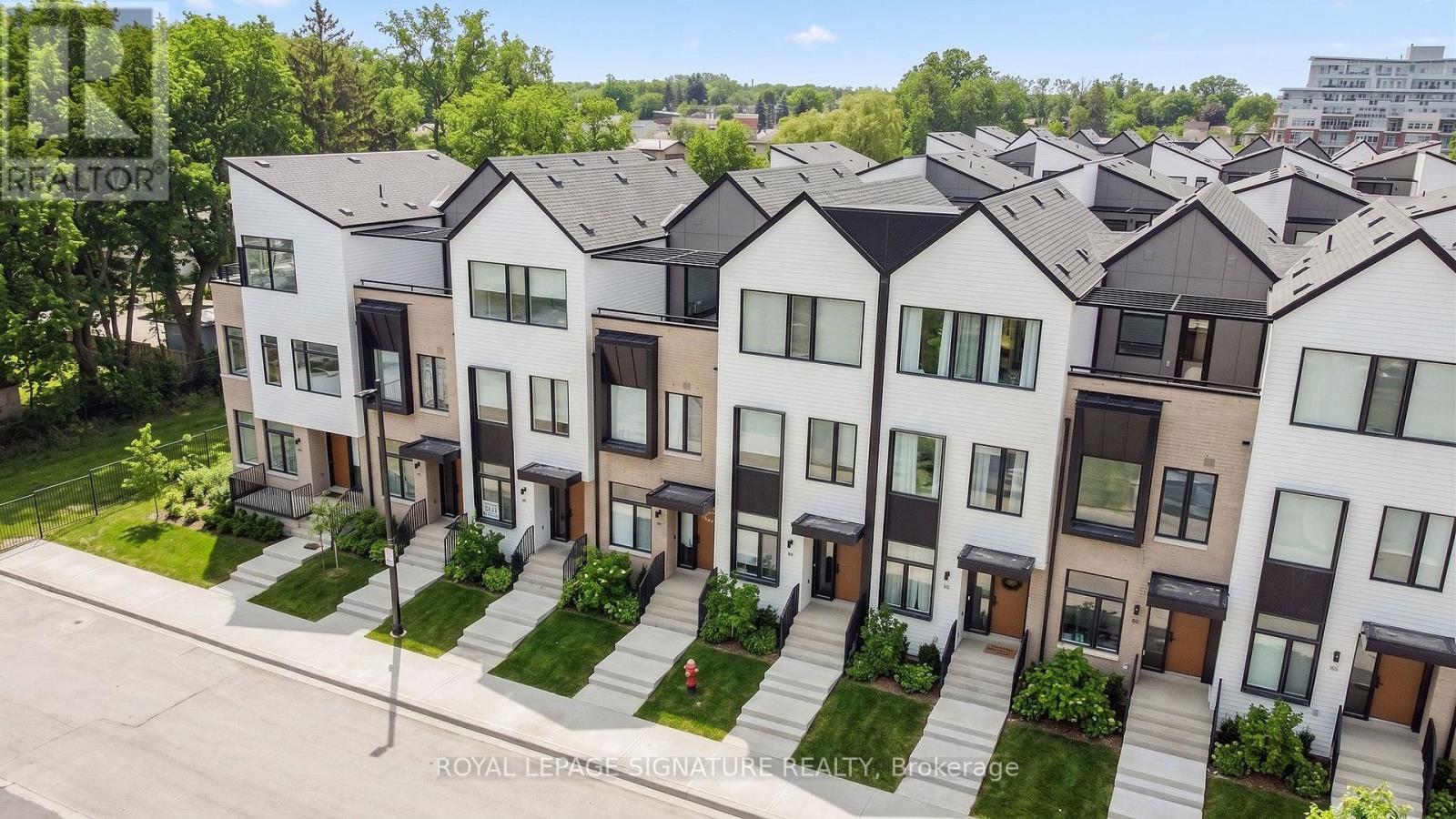 47 - 40 Lou Parsons Way S, Mississauga, Ontario  L5H 0B2 - Photo 2 - W13715906
